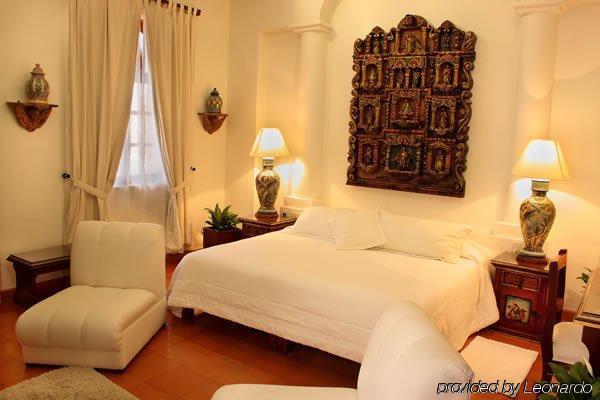 Hotel Boutique La Casa Azul 쿠에르나바카 객실 사진